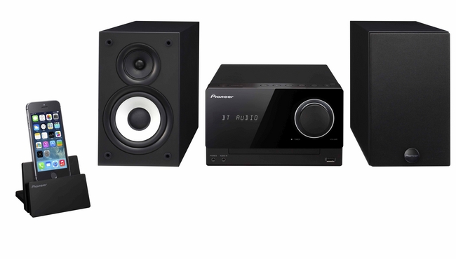 インテリアに合わせて4つのカラーから選べるCDミニコンポーネント