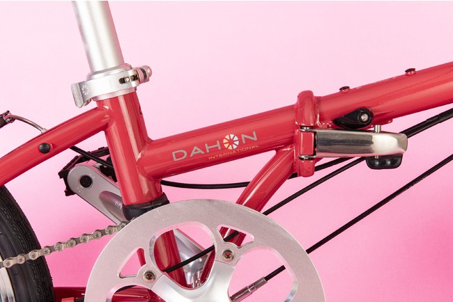 ゆるキャン△×折りたたみ自転車】各務原なでしこモデル28台、志摩リン