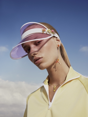 スワロフスキーから鮮烈さと遊び心に満ちた輝きのサマーコレクションが