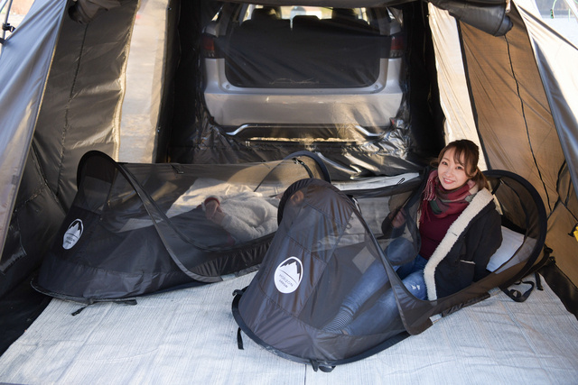 横浜発のアウトドア専門ブランド】車と連結できるテント「CAREX カー