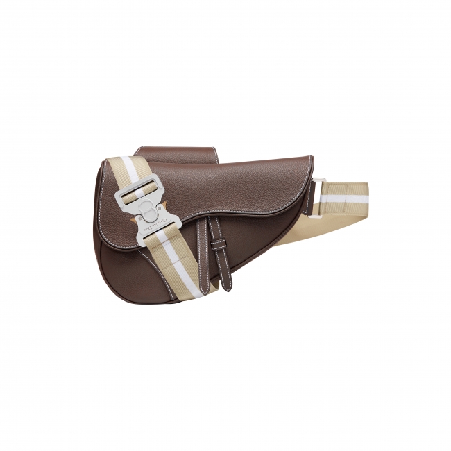 ディオール】 キム・ジョーンズが「サドル」バッグを再解釈