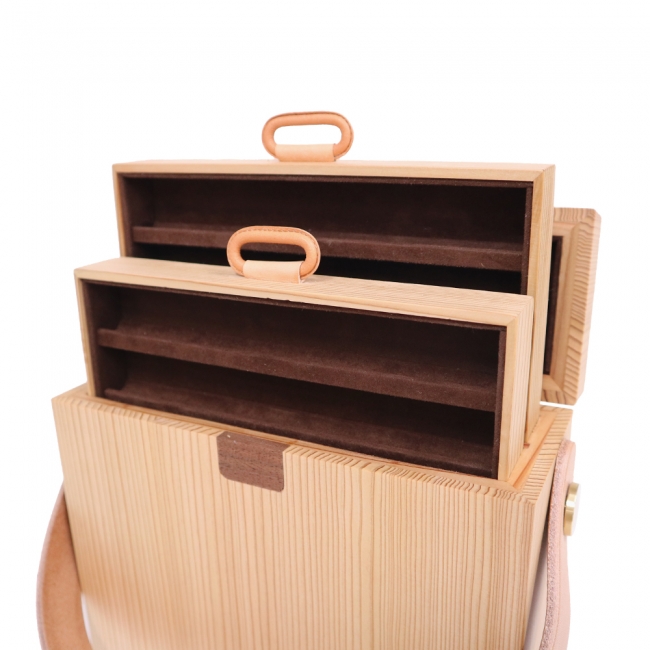 銀座 蔦屋書店】高級筆記具のための文具箱の販売開始 | カルチュア