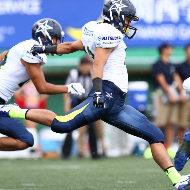 神戸から日本一を目指すアメフト選手を応援！男の勝負パンツ『PEAK15