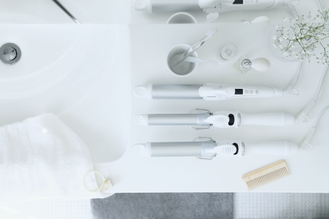 スタイリッシュで洗練されたミニマルなデザインの新定番！SALONIAから