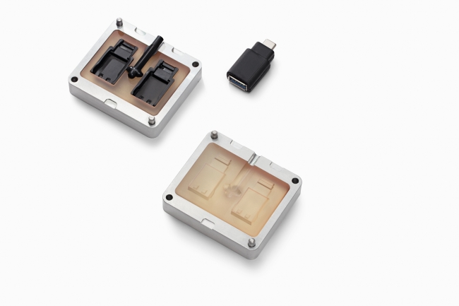 米国Formlabs社製のSLA方式3Dプリンター“ Form 2 ”の販売を開始