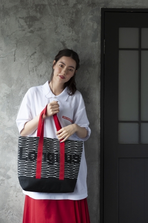 エヴァンゲリオン最新本が大反響‼ RADIO EVA 10周年記念 “RADIO EVA