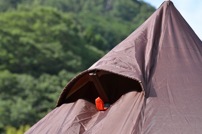 FIELDOORから待望のワンポールテントが新登場！ | 株式会社クローバー