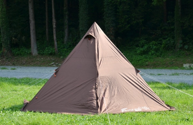 FIELDOORから待望のワンポールテントが新登場！ | 株式会社クローバー