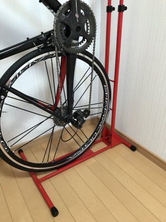 限定発売】スポーツバイクの縦置きスタンドに限定色発売！ | 丸八工機