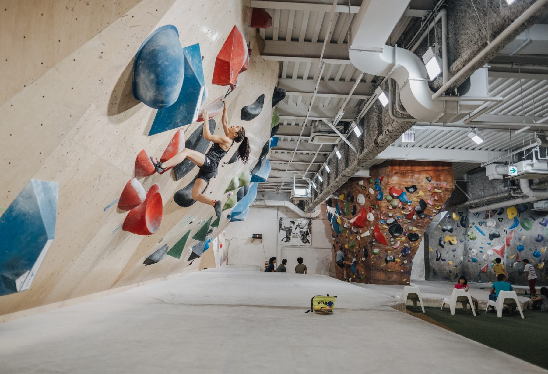 ボルダリングジム＆ショップ B-PUMP OGIKUBO 荻窪店