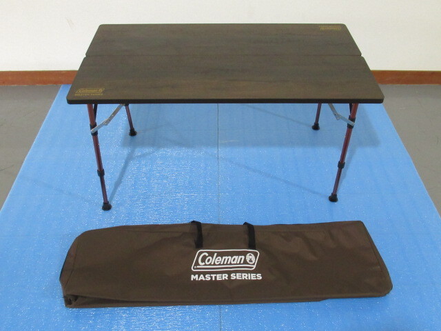 Coleman コールマンのコンフォートマスター バタフライテーブル/120を
