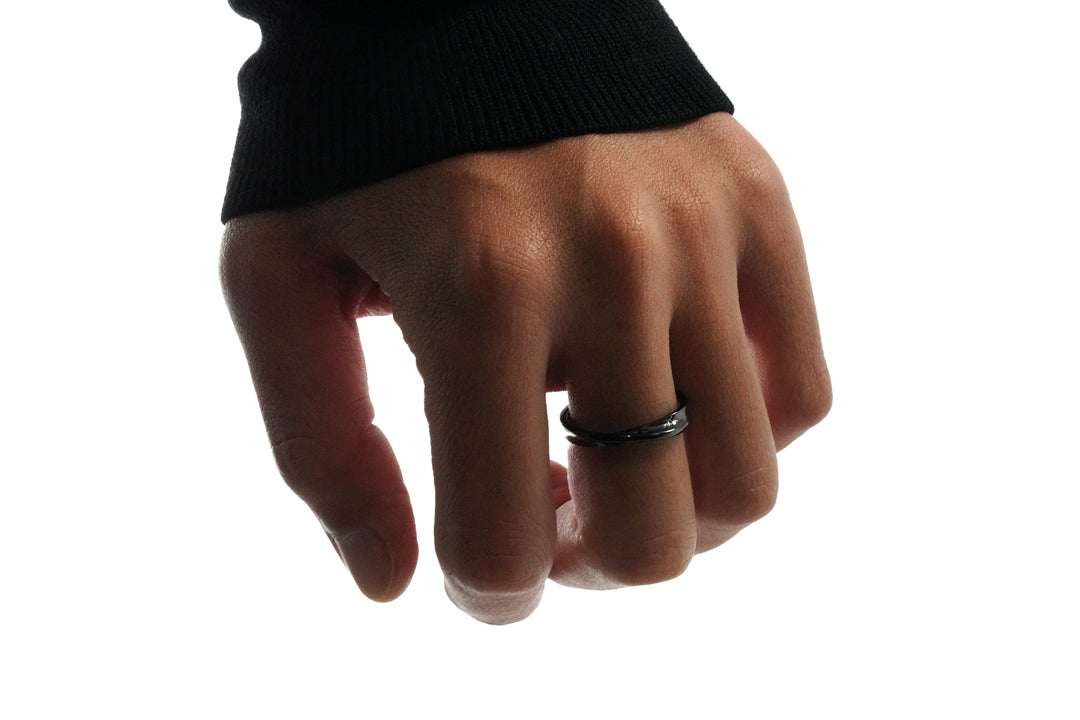 R1089BK｜リング【プエルタ・デル・ソル公式サイト｜PUERTA DEL SOL】