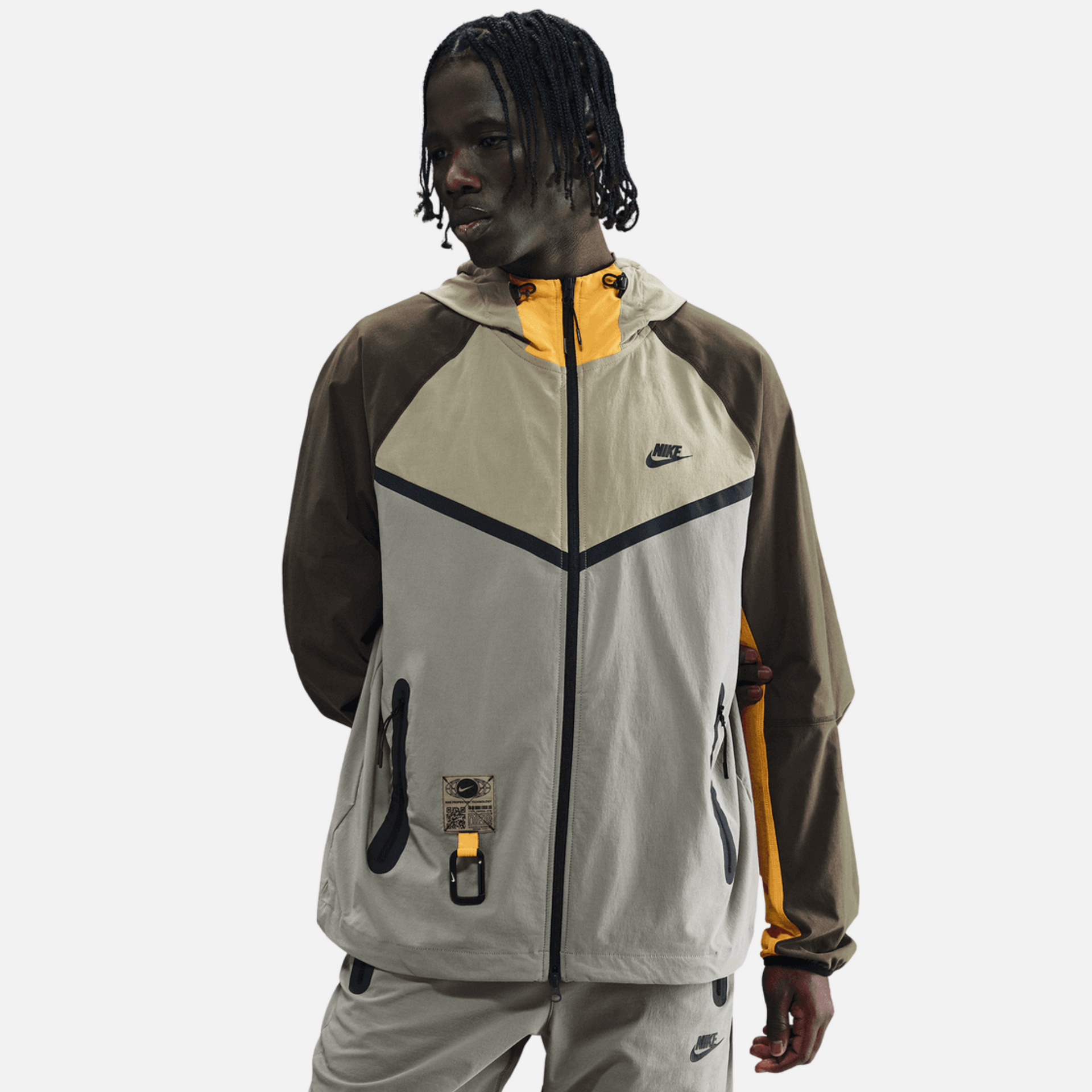 Nike Tech Neutral Olive Windrunner Full-Zip Jacket – Puffer Reds