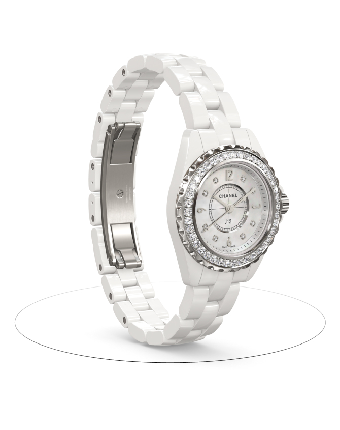 J12, 29mm ホワイト セラミック - H2572 | CHANEL シャネル