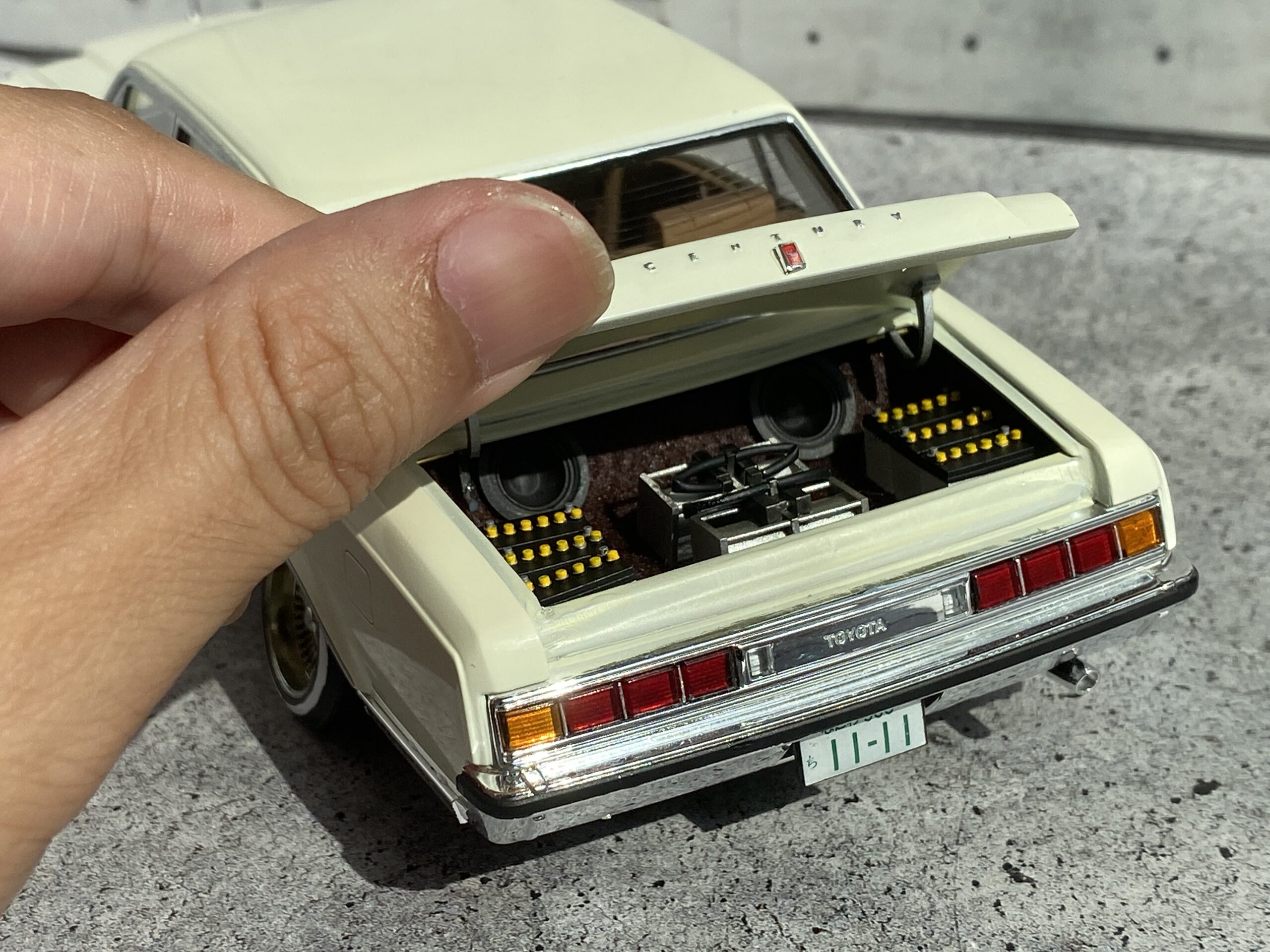 ハイドロポンプを積んだローライダーセンチュリーはいかが