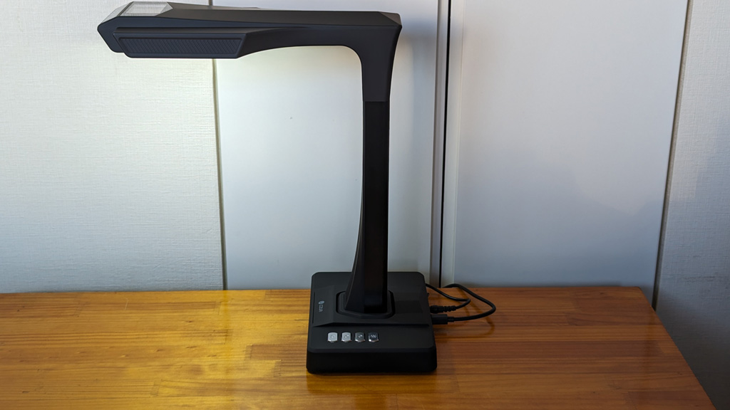 本の裁断が不要なオーバーヘッドスキャナーのフラッグシップモデル