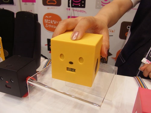 東京おもちゃショー2012】小さくなって立ち上がれるようになった