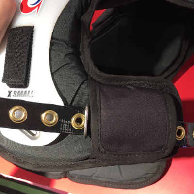 ダグラス ショルダーパッド CP 24SW｜アメフト用品専門店 QB CLUB