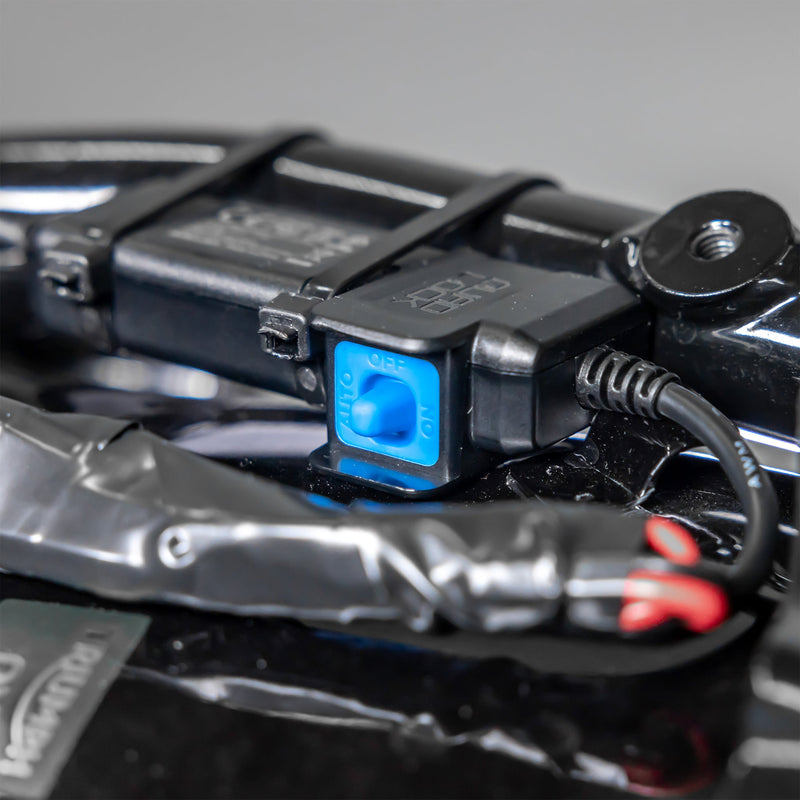 スペアパーツ 防水USBスマートアダプター｜クアッドロック