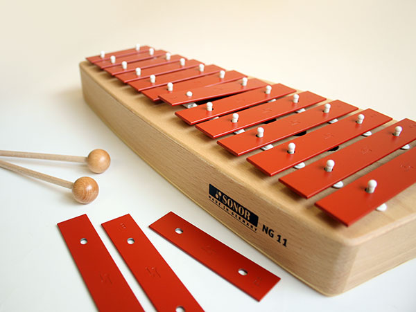木のおもちゃ カルテット / メタルフォン NG11｜ゾノア社 ドイツ製鉄琴