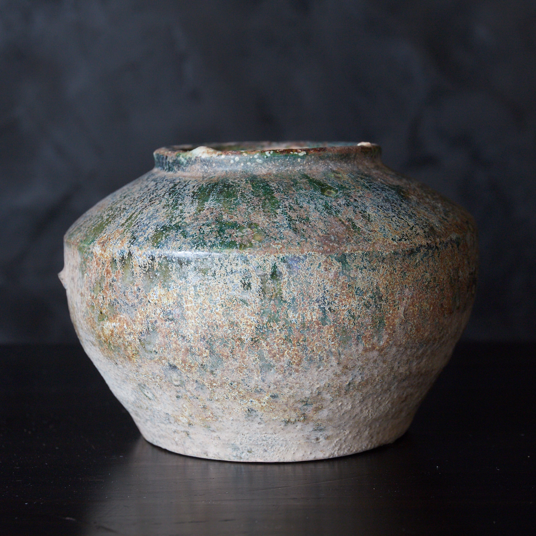 漢代 銀化緑釉小壷（206BCE–220CE） | 入蘆花（ロカニイル）