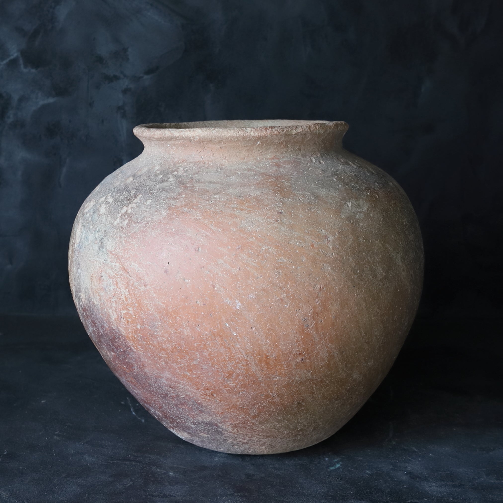 鎌倉–室町時代 グスク式土器 大壺（1185–1573CE） | 入蘆花（ロカニイル）