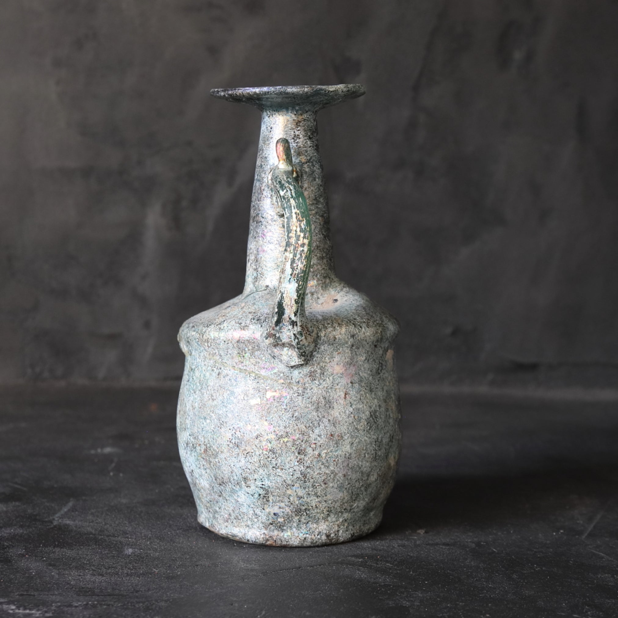 古代 ローマンガラス 銀化 把手付瓶（先史：3世紀以前） | 入蘆花