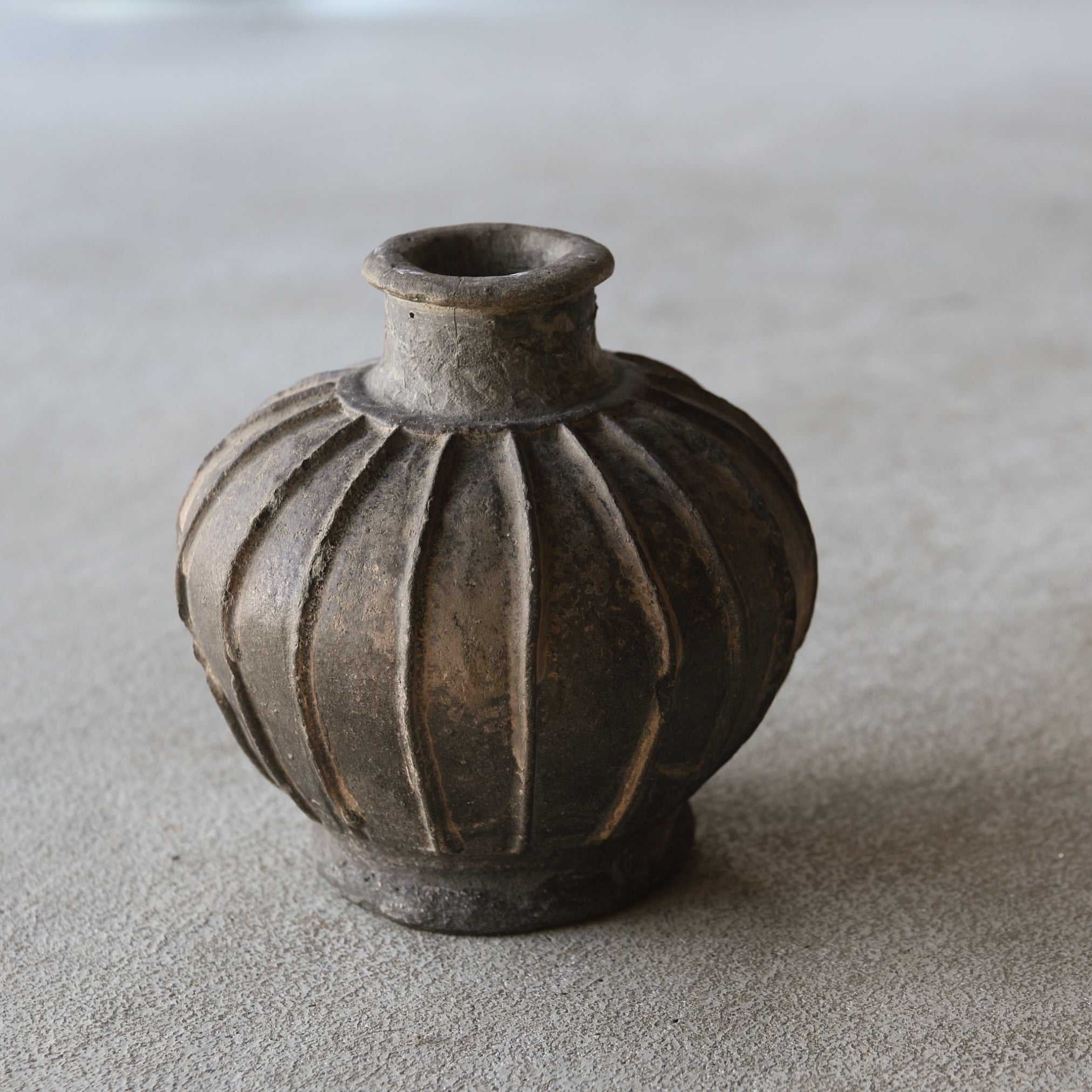 Antique Southeast Asian Ceramics・アンティーク陶磁器類 東南アジア