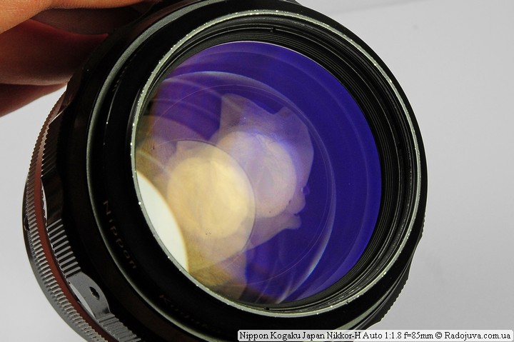 Review Nippon Kogaku Japan Nikkor-H Auto 1: 1.8 f = 85mm | Happy