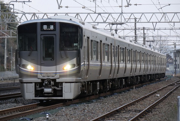 JR京都線、琵琶湖線で年末年始期間保安列車が運転 | 鉄道ホビダス