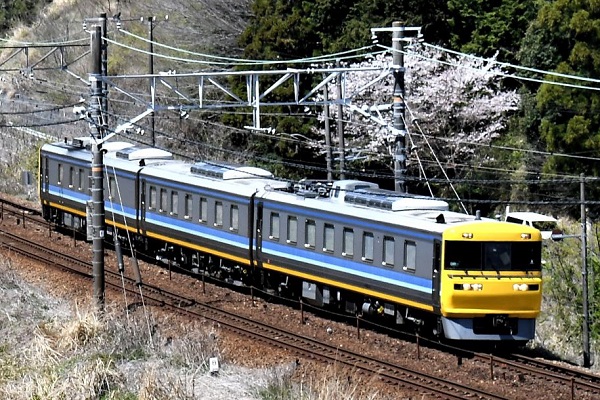 桜が散る中、「ドクター東海」が静岡地区を検測 | 鉄道ホビダス
