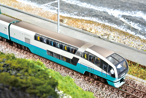 185系と共に楽しみたいモデル！TOMIX 251系「スーパービュー踊り子