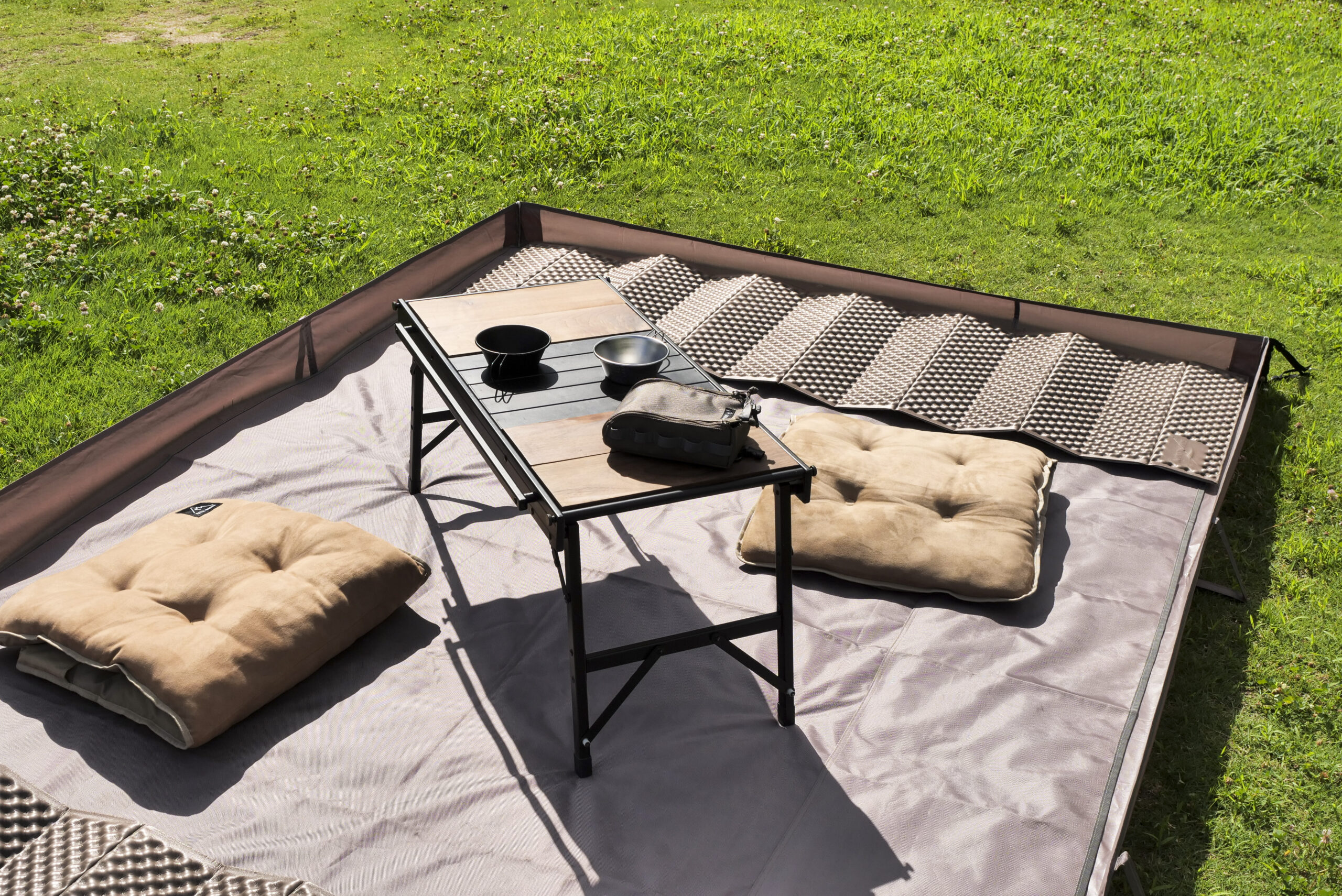 Living Floor Sheet （リビングシートフロアマット付）｜PRODUCT