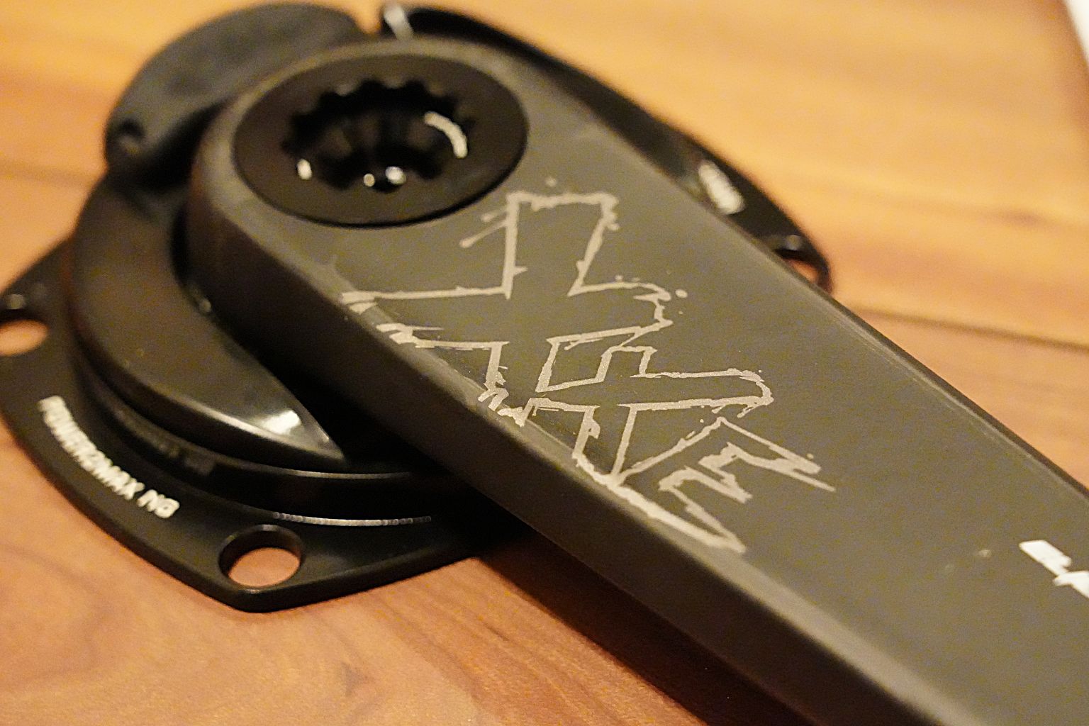 超軽量346g！高剛性のカーボンクランク ELILEE X320インプレッション