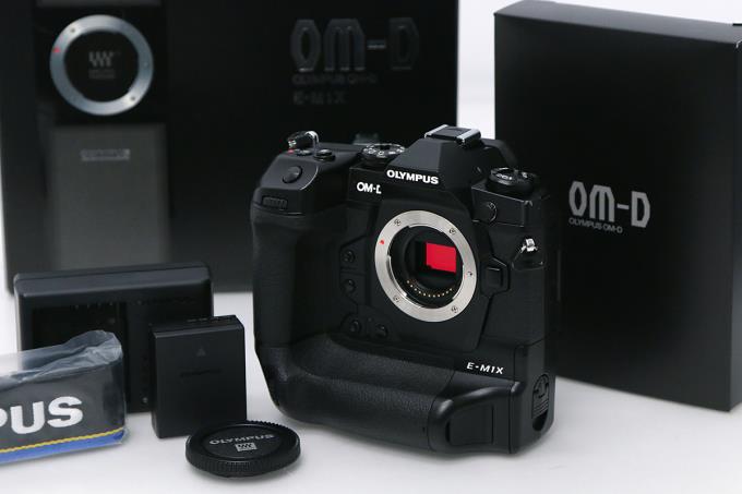 OM-D E-M1X ボディ シャッター回数 約500回以下 N019-2O3 | オリンパス