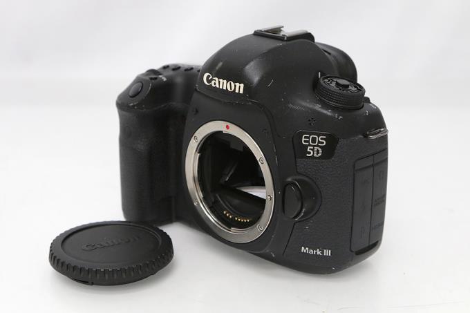 EOS 5D Mark III ボディ シャッター回数約88,400回以下 N172-2Q1