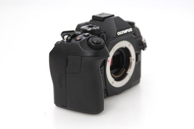 OM-D E-M1 Mark II ボディ ブラック シャッター回数約4800回以下 A233