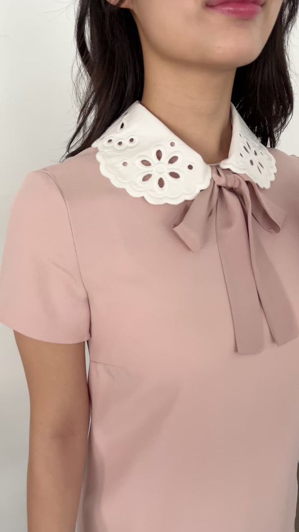 レッド ヴァレンティノ レンタルドレス｜ピンクのひざ丈ドレス