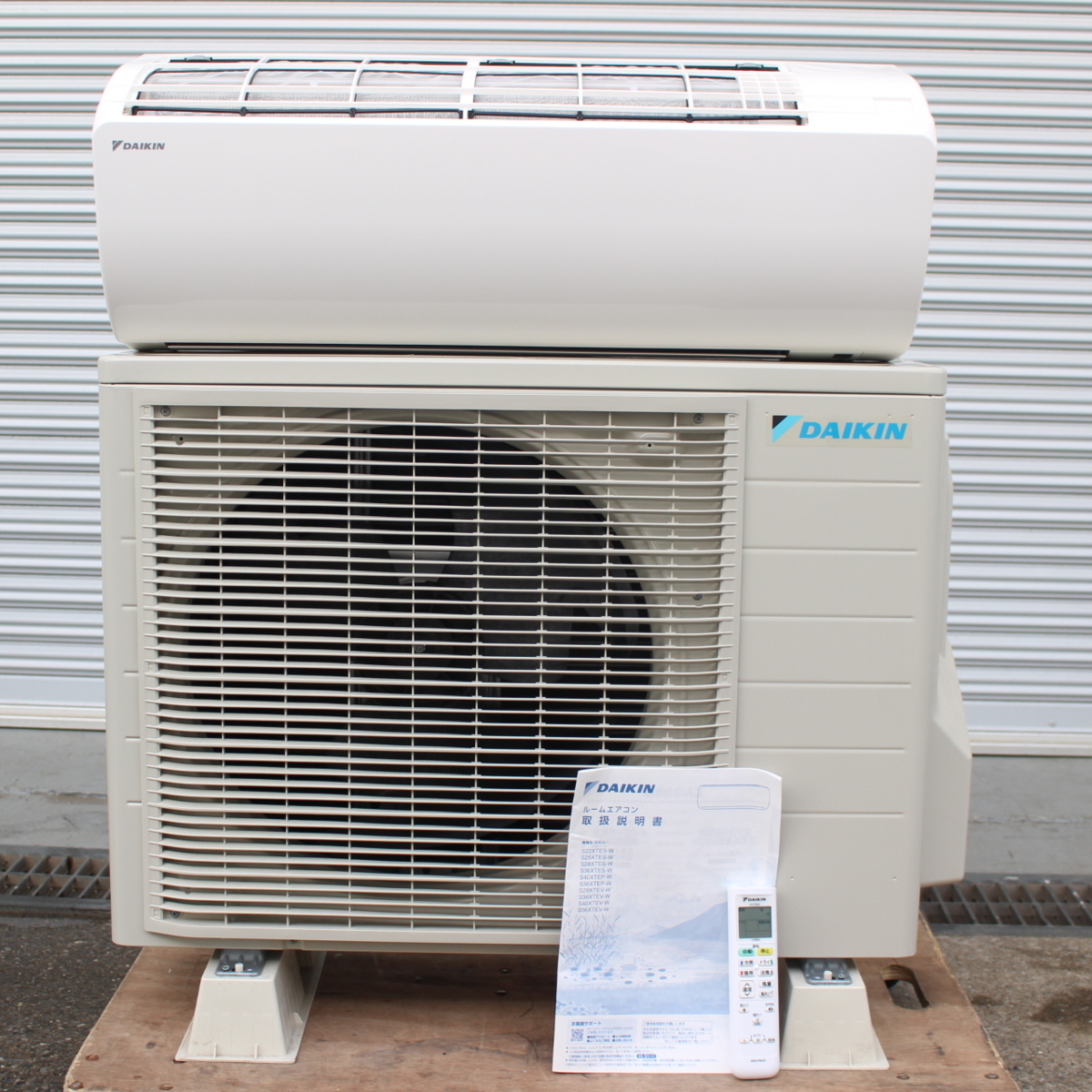 ダイキン ルームエアコン F56XTEP-W 室外機セット 2020年製 5.6kw 単相