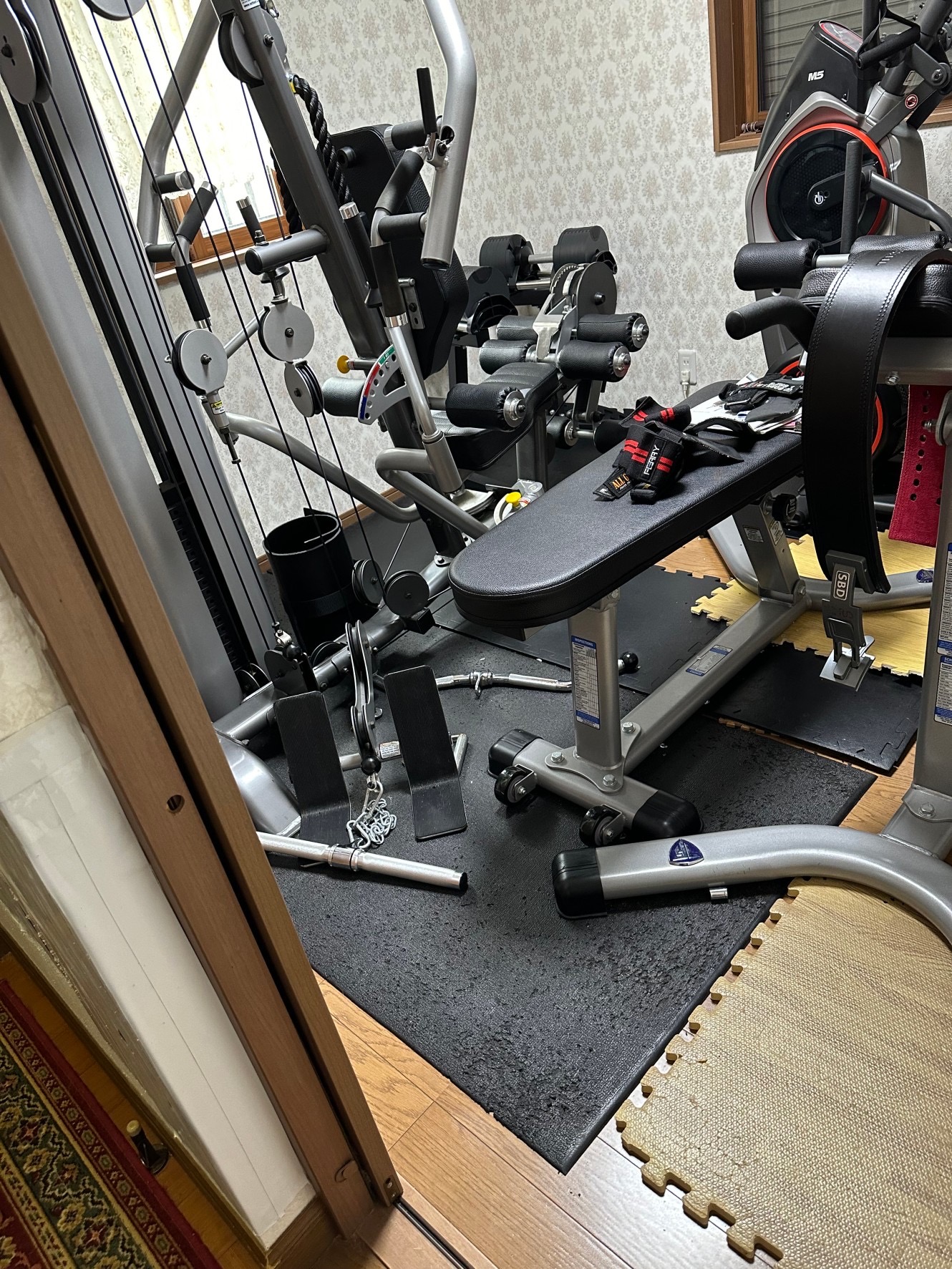 タフスタッフ 4台セット - リサイフィット(Recyfit)