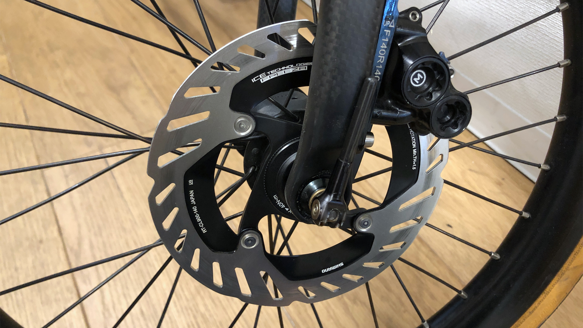 新型のブレーキディスク Shimano RT-CL900に換装 | re:codec blog