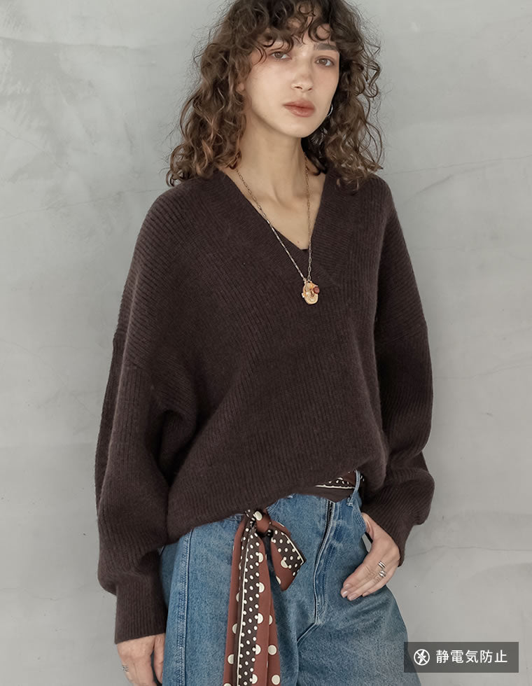深Vネックニットプルオーバー - トップス通販 | 人気レディース