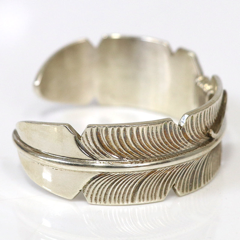 Indian Jewelry : Navajo Chris Charlie Feather Bangle 925 Silver