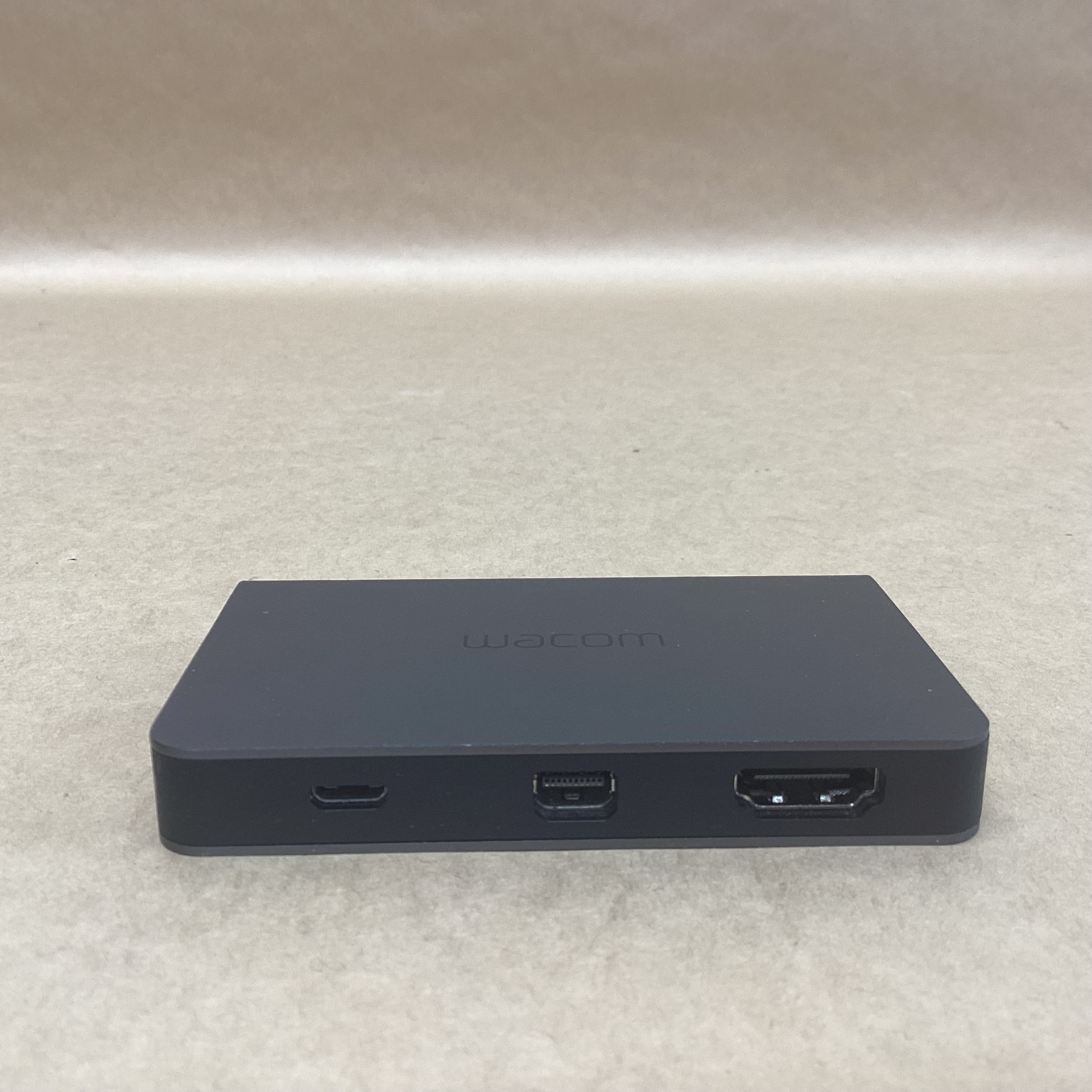 Wacom Link Plus INF-A143 (Conversion connector for Wacom Cintiq
