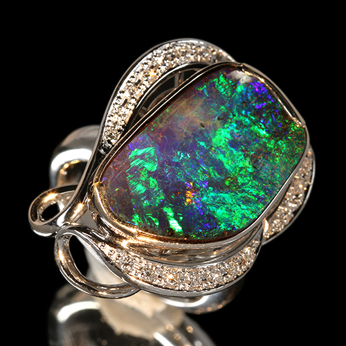 オーストラリア産ボルダーオパール 7.5ct ダイヤモンド プラチナ