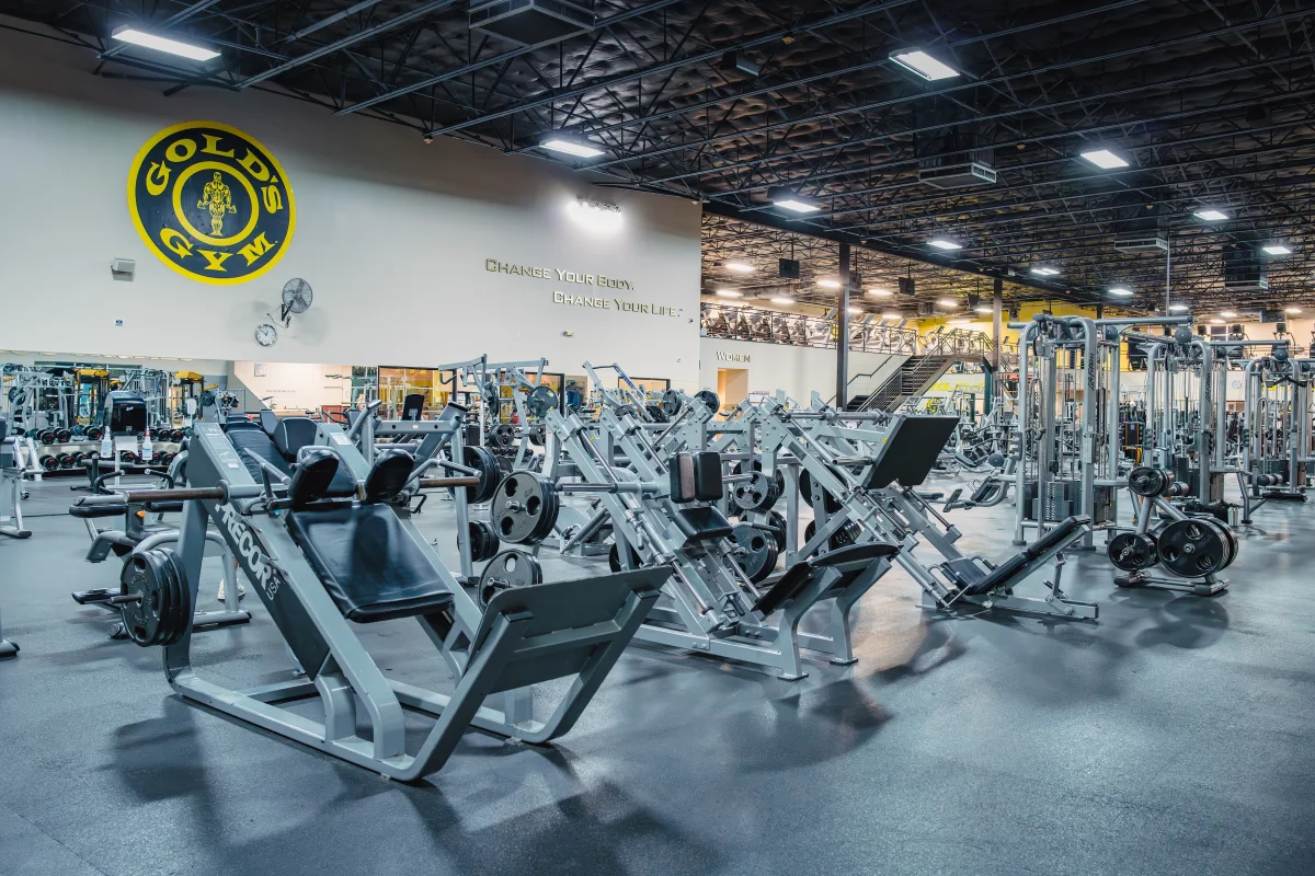 Gold's Gym Austin South | Austin South, TX 78749 | Strength & Fitness