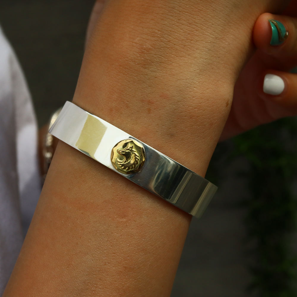 TADY&KING平打ちバングルK18ウルフ ALL ITEM TADY＆KING ONLINE STORE