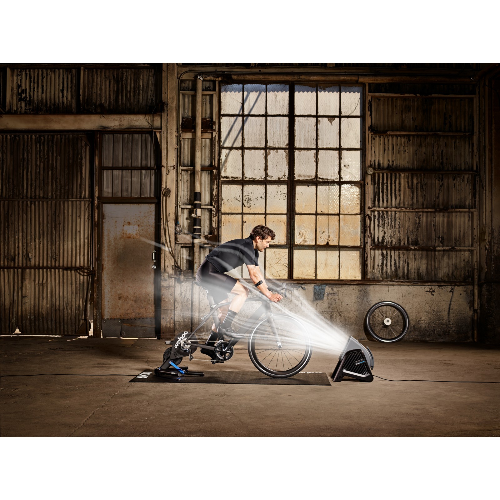 Wahoo Kickr Headwind Bluetooth-Ventilator - Fitshop Schweiz