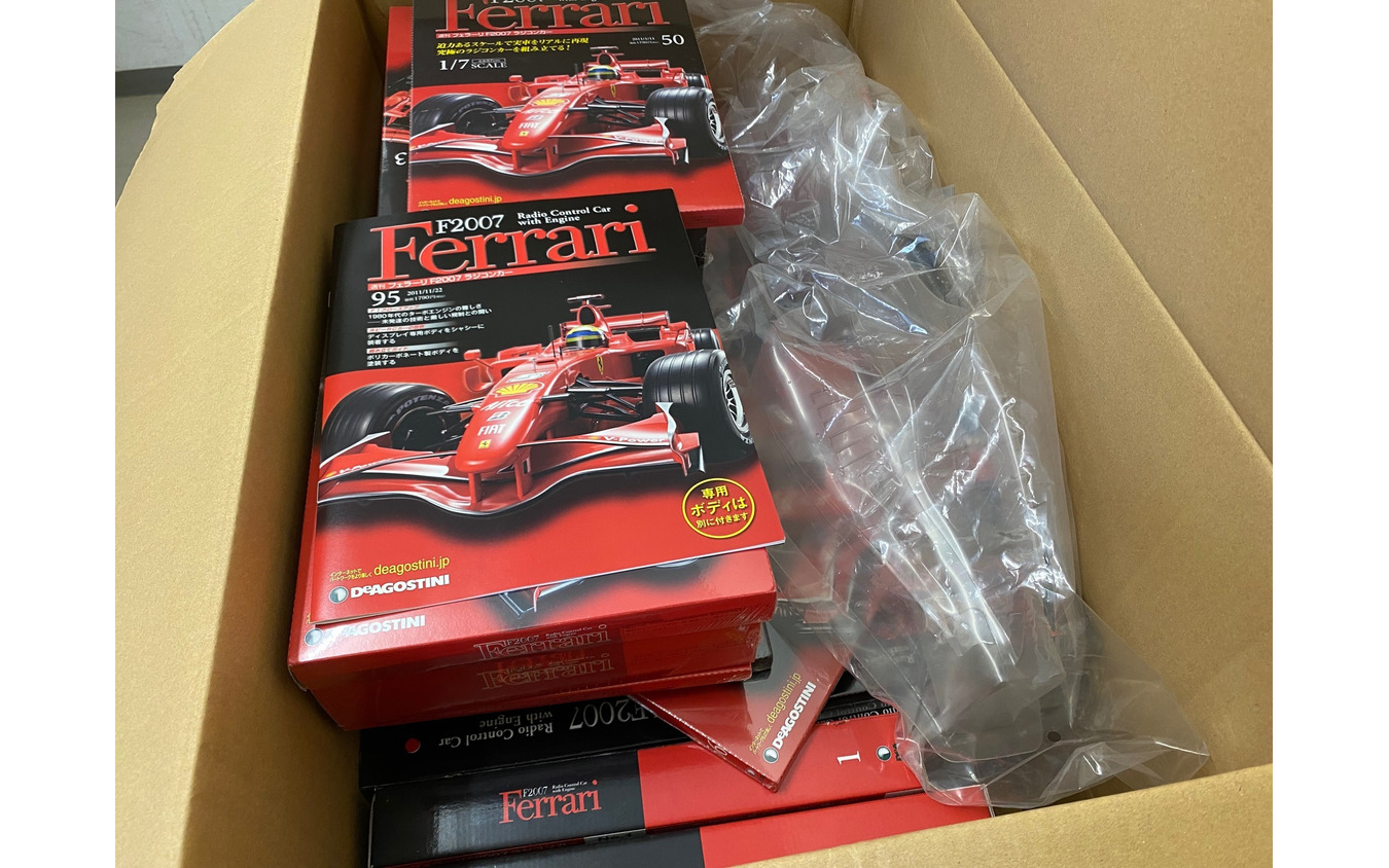 100号そろった『デアゴスティーニ』！ 栄光のF1マシンを組み立ててみた