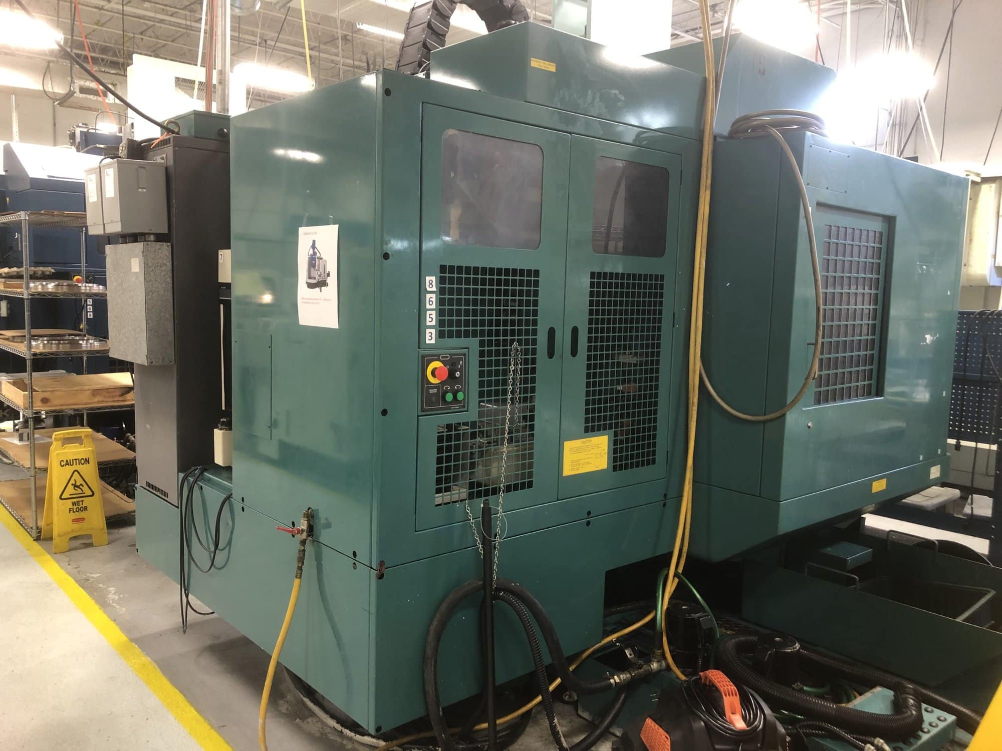 Matsuura MC-800 VG VMC, 1998 - Chip Auger, Wired for 4th Axis